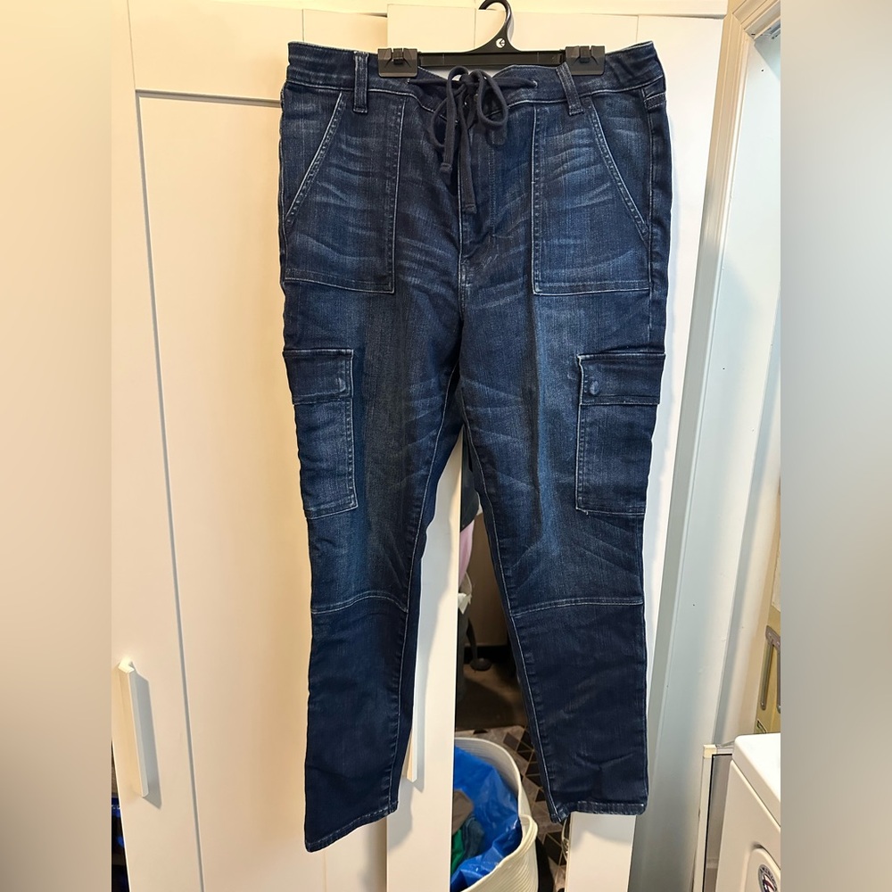 American Eagle Outfitters NWOT HI-RISE CARGO JEGGINGS